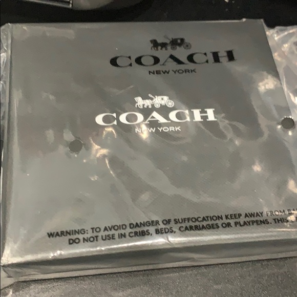 Boxed Signature ID Billfold Wallet Key Gift Set - Picture 6 of 8